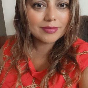 Meet your Posher, Juana